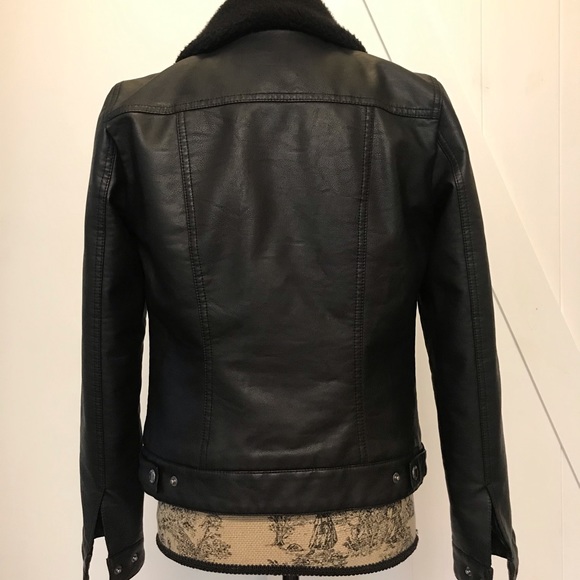 Levi’s shearling and faux leather jacket - Picture 3 of 16